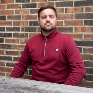 1/4 ZIP SWEATSHIRTS